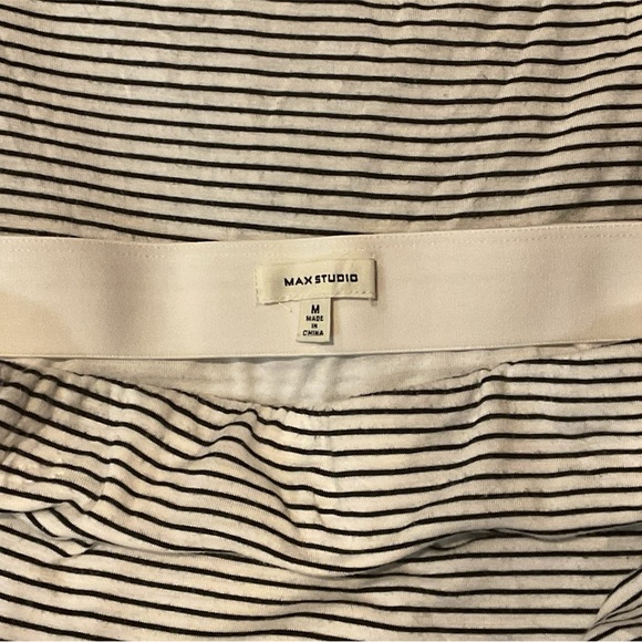 MAX STUDIO ELASTIC WAIST SKIRT BLUE & WHITE STRIPED SIZE MEDIUM - Picture 3 of 3